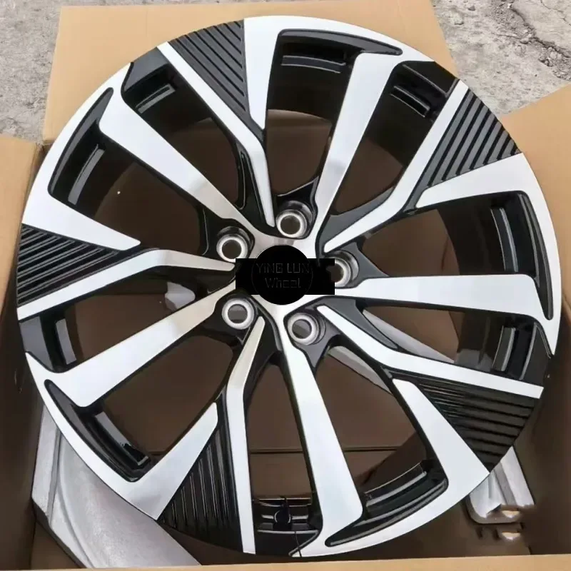 Aluminum Alloy Wheel, 5x114.3, 18-22 Inch Sizes — 18–22"  ·  5x114.3  ·  cast