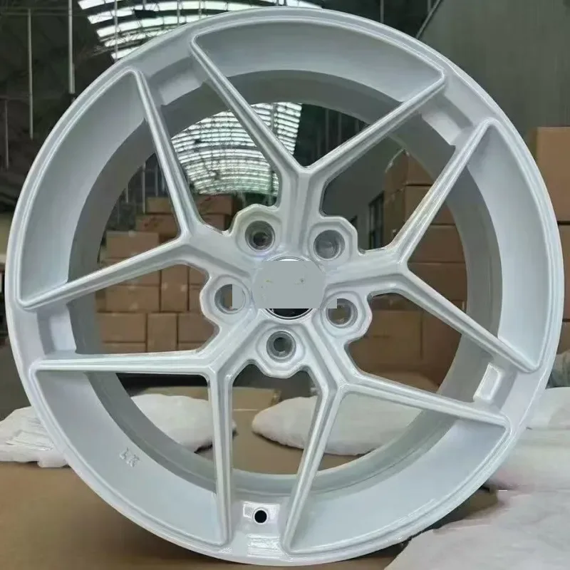 Multi Spoke Aluminum Alloy Wheel 18-22 inch Multi Pattern — 18–22"  ·  112mm  ·  cast