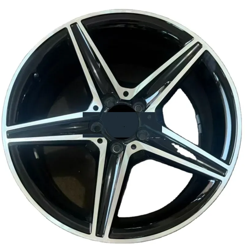 17-18 Inch 5x112/114.3 Cast Aluminum Wheel — 17–18"  ·  5x112  ·  cast