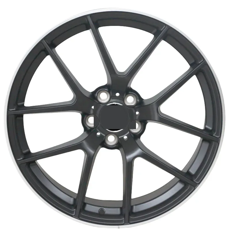 18/19-Inch Staggered Aluminum Wheels 5x112 — 18–19"  ·  5x112  ·  cast
