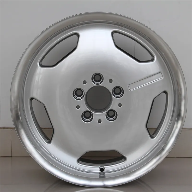 5x112 Cast Aluminum Wheel 16-18 Inch — 16–18"  ·  5x112  ·  cast