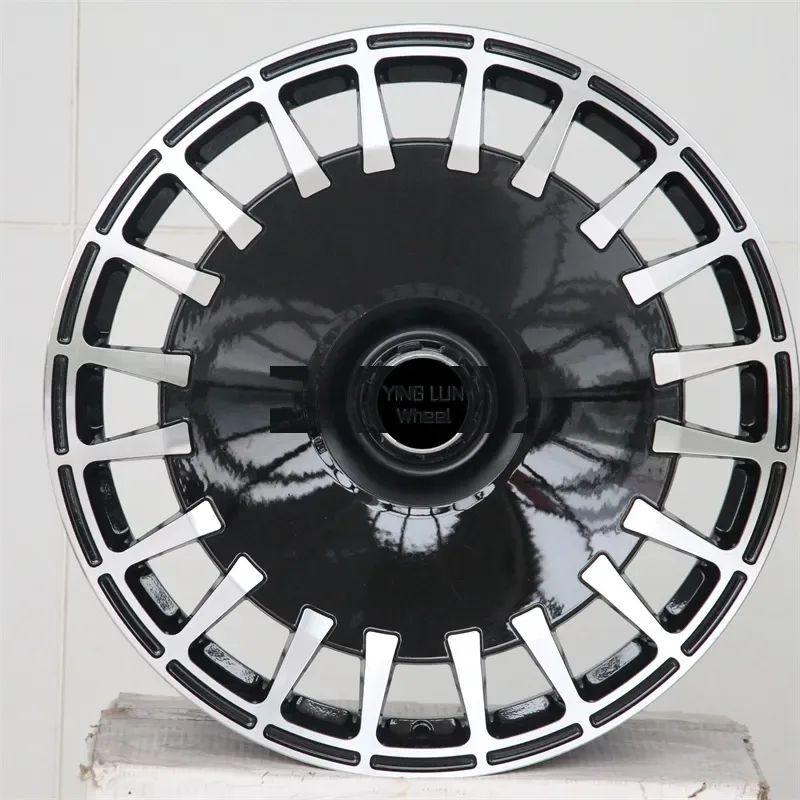 20-Inch Aluminum Alloy Wheels 5x112 — 20"  ·  5x112  ·  flow formed
