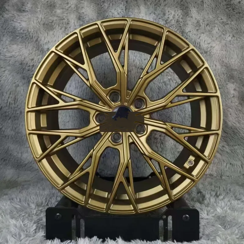 Multi Spoke Cast Aluminum Wheel 18-22 Inch — 18–22"  ·  5x114.3  ·  cast