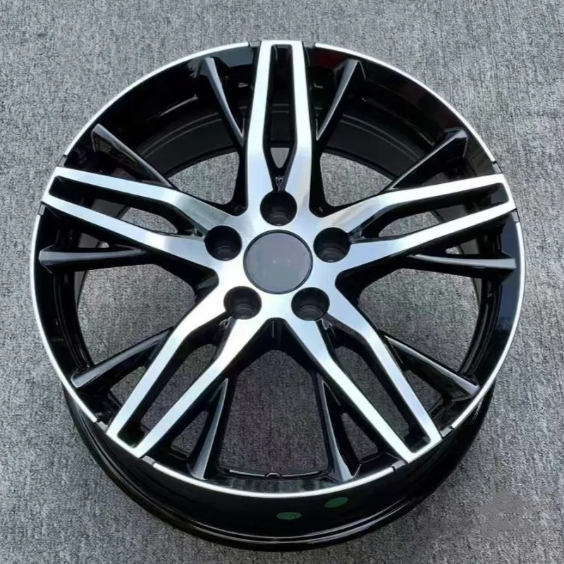Multi-Spoke Cast Wheel 18-22 inch 5x114 Pattern — 18–22"  ·  5x114  ·  cast