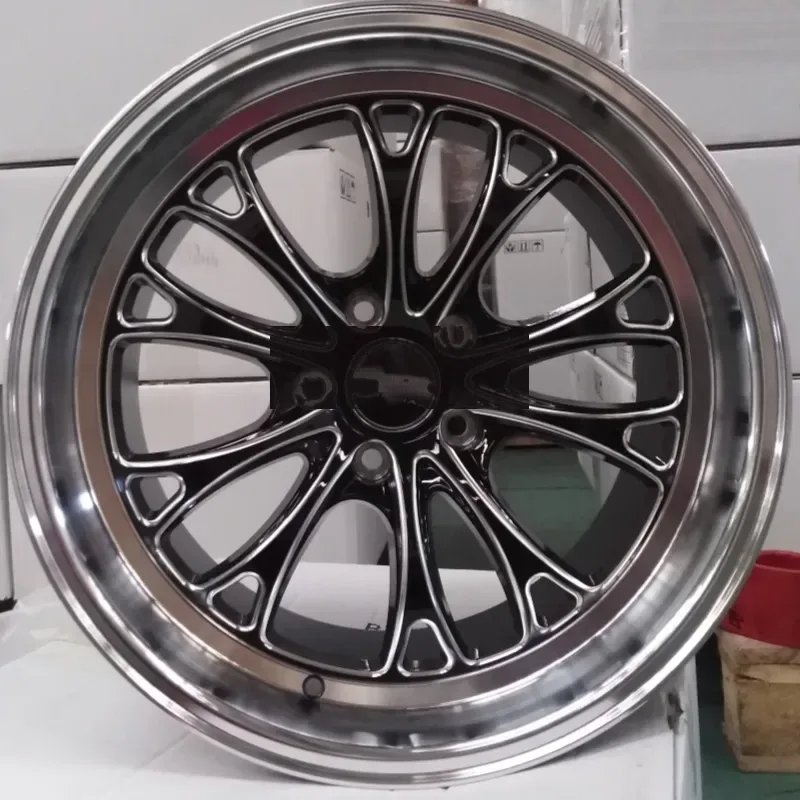 18-Inch Multi Spoke Wheel, 5x114.3/5x120, ET40 — 18"  ·  5x120  ·  cast