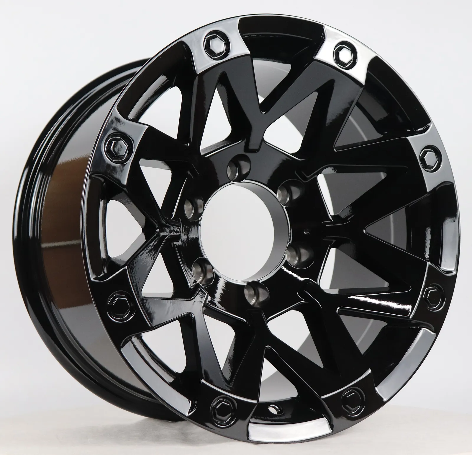 16-Inch Cast Aluminum Alloy Wheel — 16"  ·  6x139.7  ·  cast