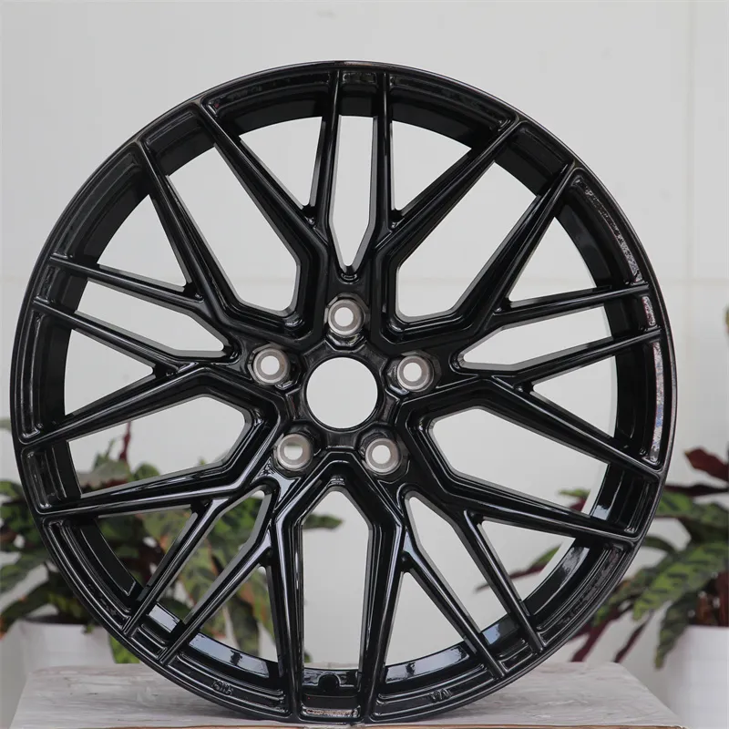 19 Inch Multi Spoke Aluminum Wheel — 19"  ·  5x112  ·  cast