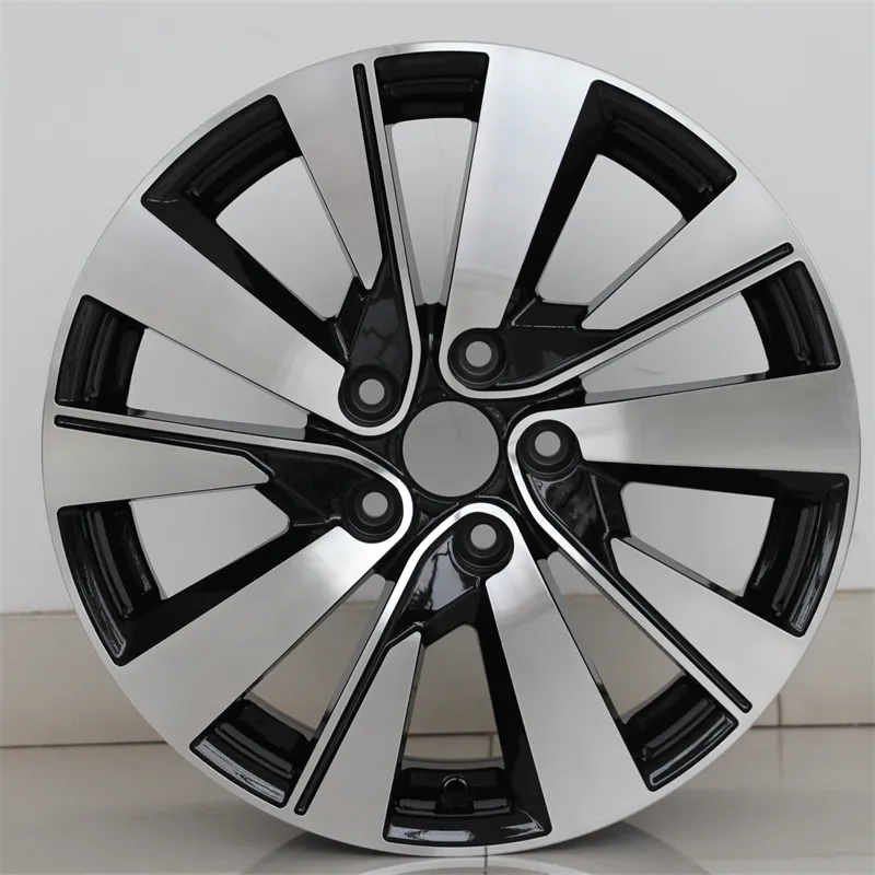 17-19 Inch 5x114.3 Cast Aluminum Wheel — 17–19"  ·  5x114.3  ·  cast