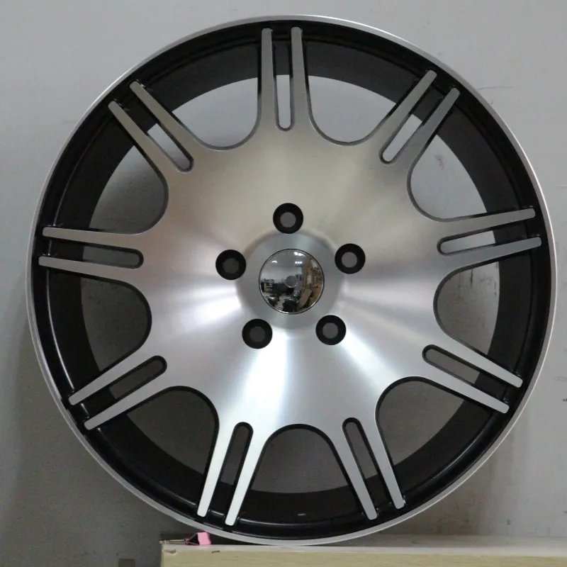 17-18 Inch Cast Aluminum Wheel — 17–18"  ·  8x100  ·  cast
