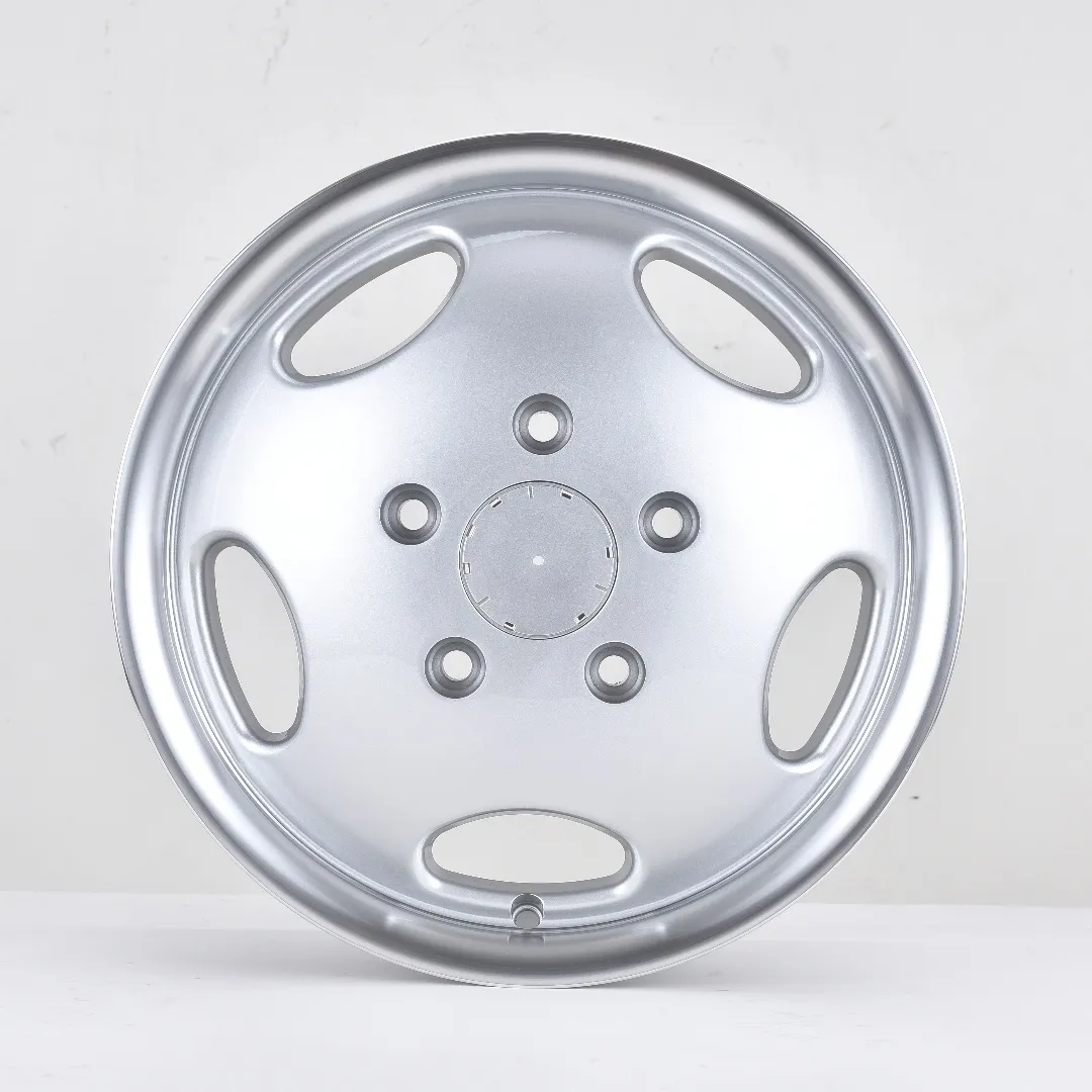 18-Inch Aluminum Alloy Wheel 5x112 — 18"  ·  5x112  ·  cast