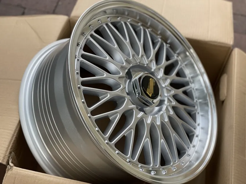 Mesh Aluminum Wheel 15-19 Inch 5x100 — 15–19"  ·  5x100  ·  cast