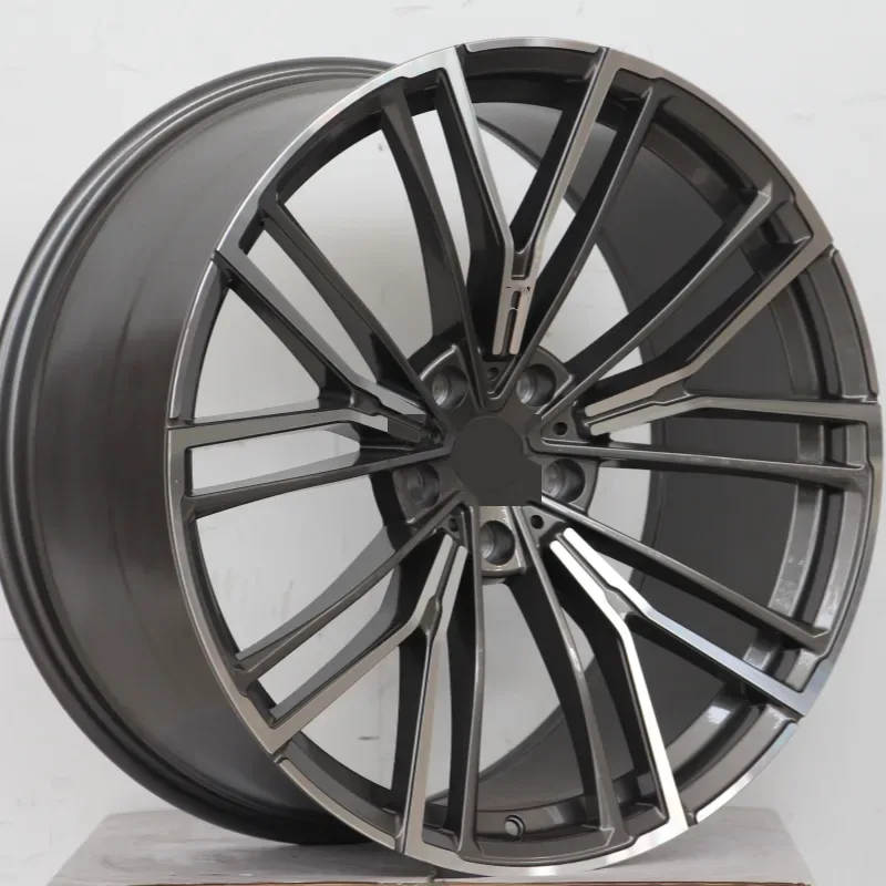 Multi Spoke Cast Aluminum Wheel 20-21 Inch 5x112 — 20–21"  ·  5x112  ·  cast