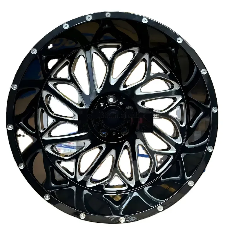20-22 inch Cast Aluminum Wheels 5x139.7 — 20–22"  ·  139.7mm  ·  cast