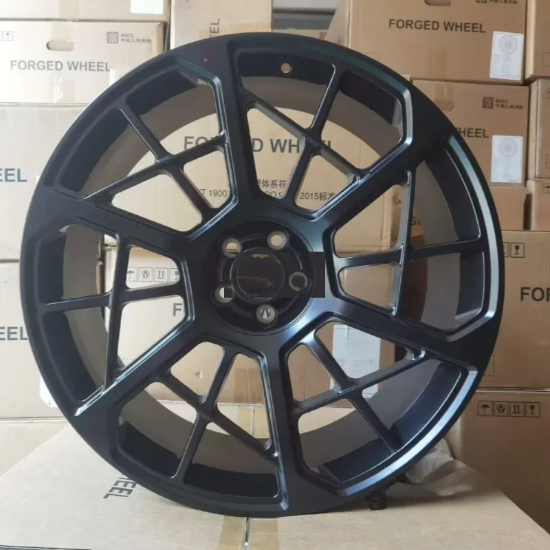 16-22 Inch Aluminum Wheel 5x108 — 16–22"  ·  5x108  ·  cast