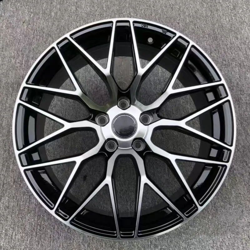 Cast Wheel 18-22 inch 5x114.3 5x112 Alloy — 18–22"  ·  5x114.3  ·  cast
