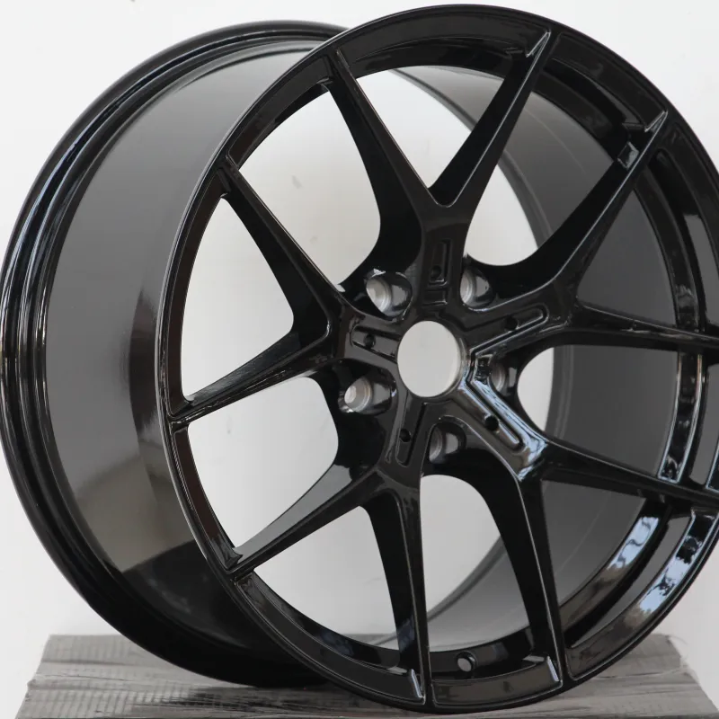 18-20 Inch Cast Aluminum Wheel 5x112/5x120 — 18–20"  ·  5x112  ·  cast